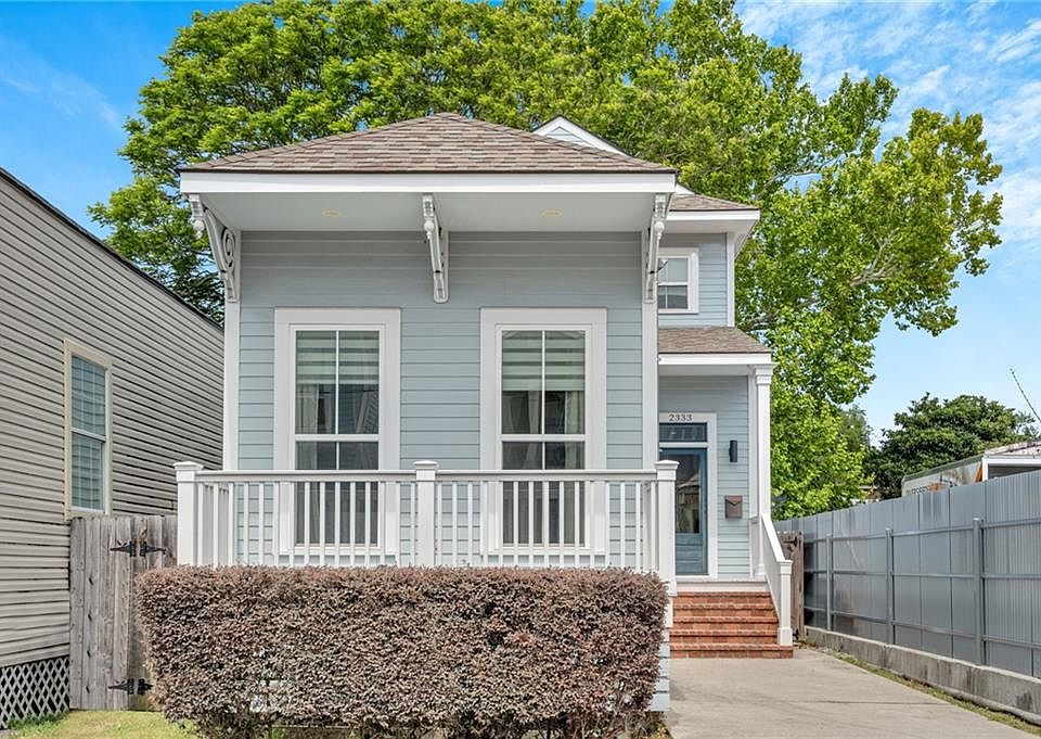 1st image of 2333 Iberville St