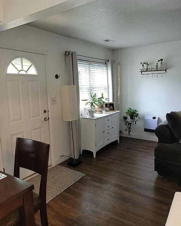 1st image of 4209 Regal Ave