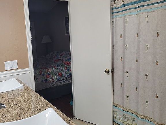 5th image of 1744 Blue Lake Ct