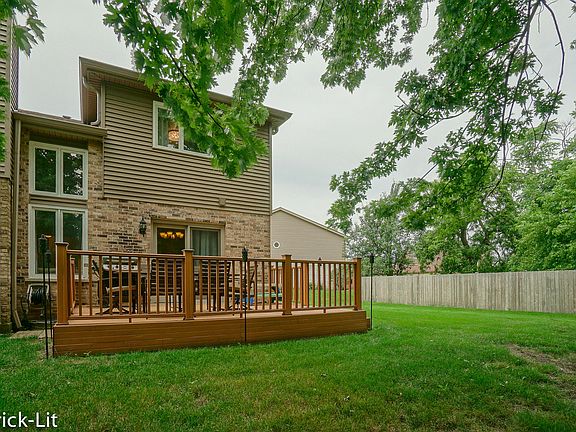 5th image of 16761 Westwind Dr