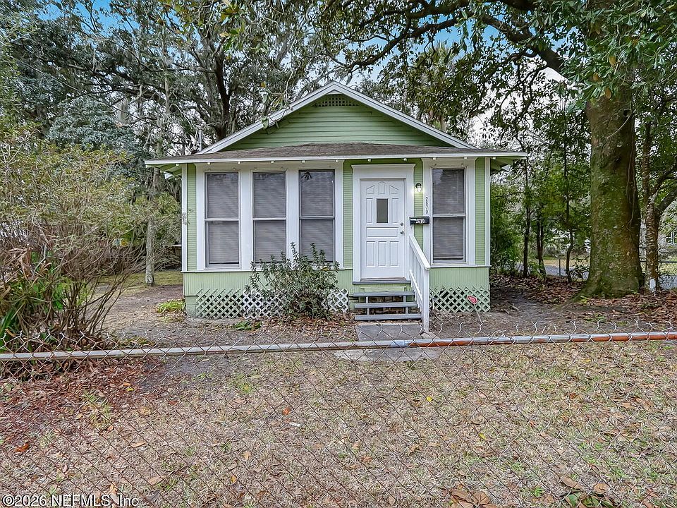1st image of 2670 LOWELL Avenue