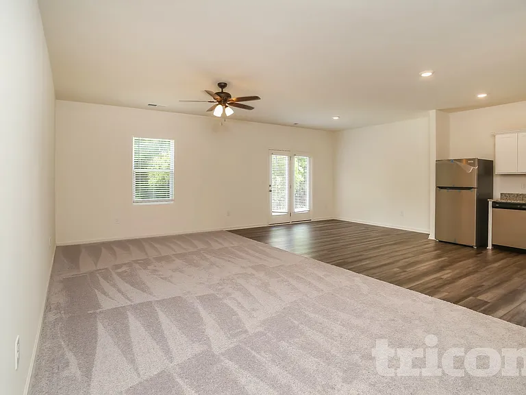 212 San Marino Way — Photo 2