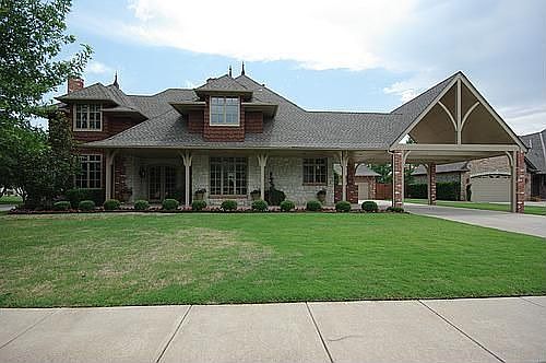 1st image of 2700 SW 121st Ct