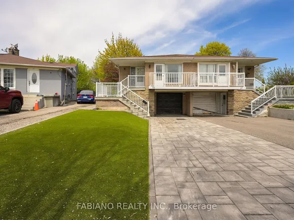 35 Murchison Cres, Toronto, ON M9V 3P5