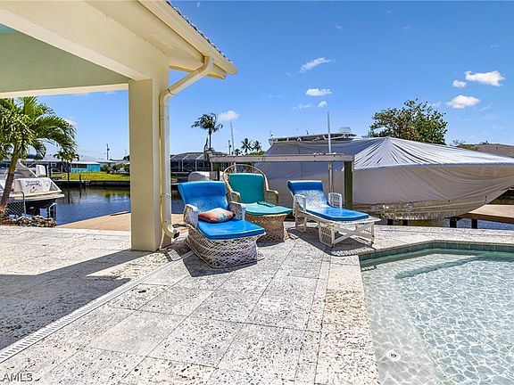 3rd image of 4602 W Coral Cir
