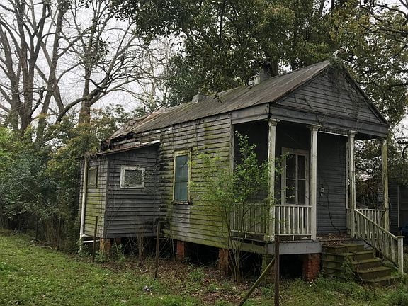2nd image of 419 Williams St
