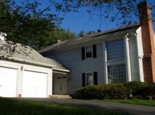12409 Willow Green Ct, Potomac, MD