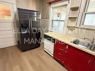 608 East 14th Avenue - 1 — Photo 2