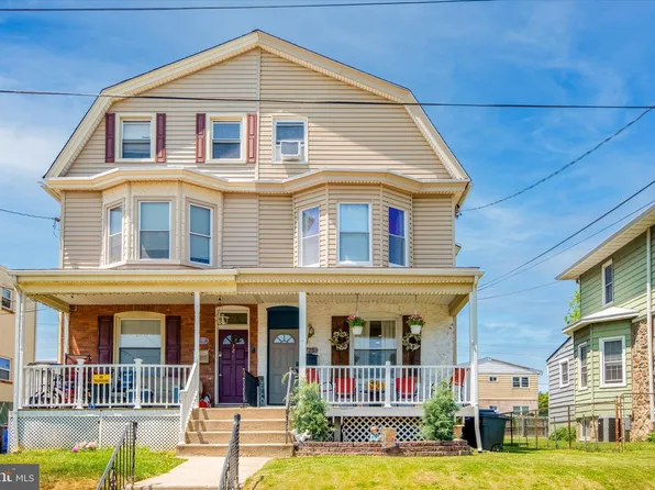 725 11th Ave, Prospect Park, PA 19076