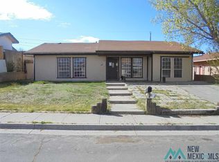 1607 Freedom Dr, Gallup, NM 87301