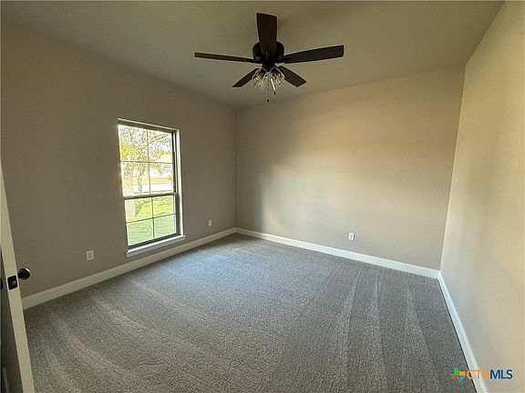 4th image of 1307 Shirley Faye Ln