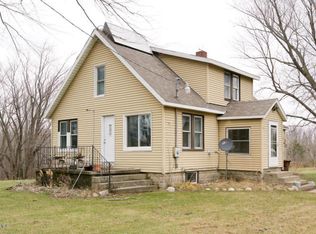 1025 70th St, South Haven, MI 49090