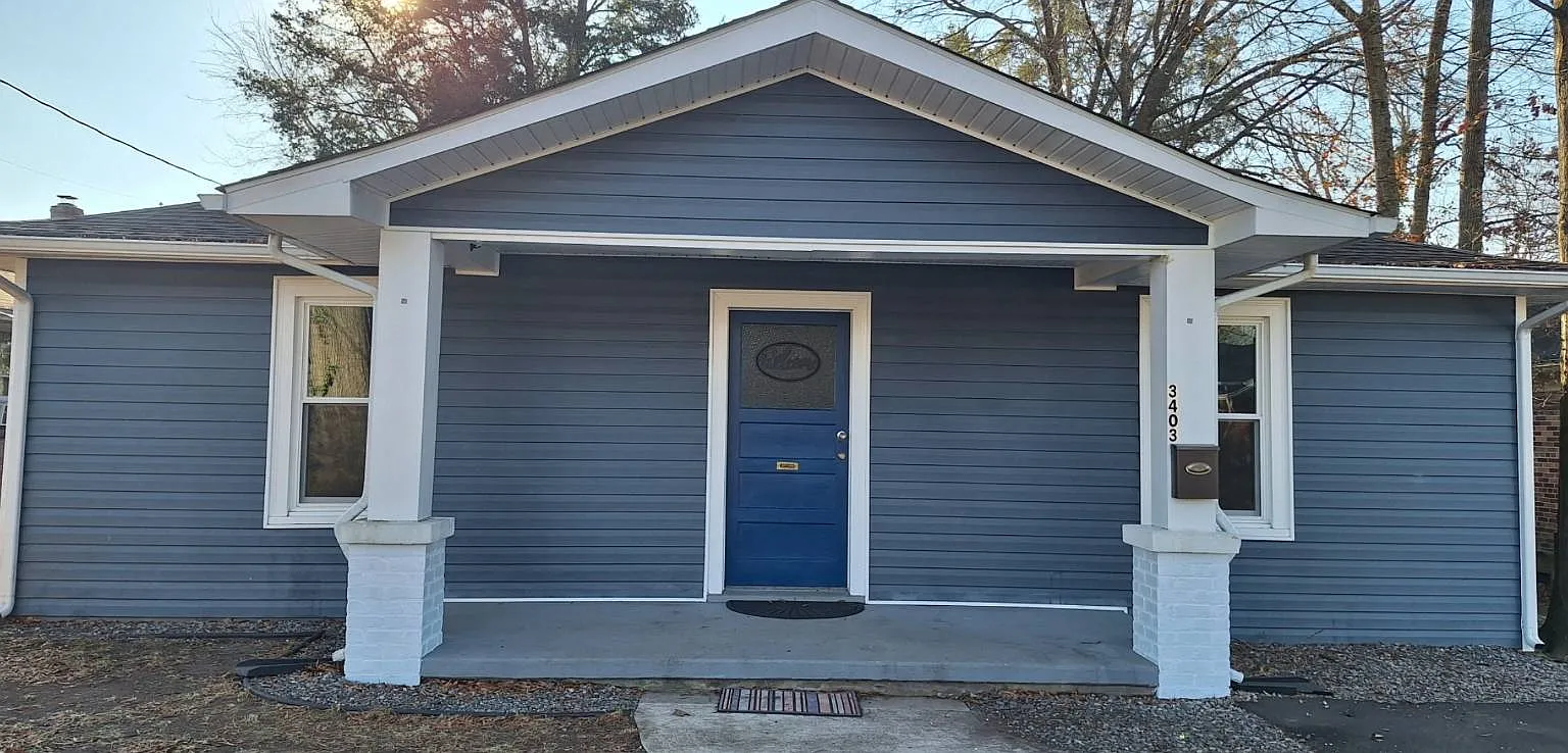 3 bed, 2.0 bath, 1368 sqft, $2,000 — Photo 1
