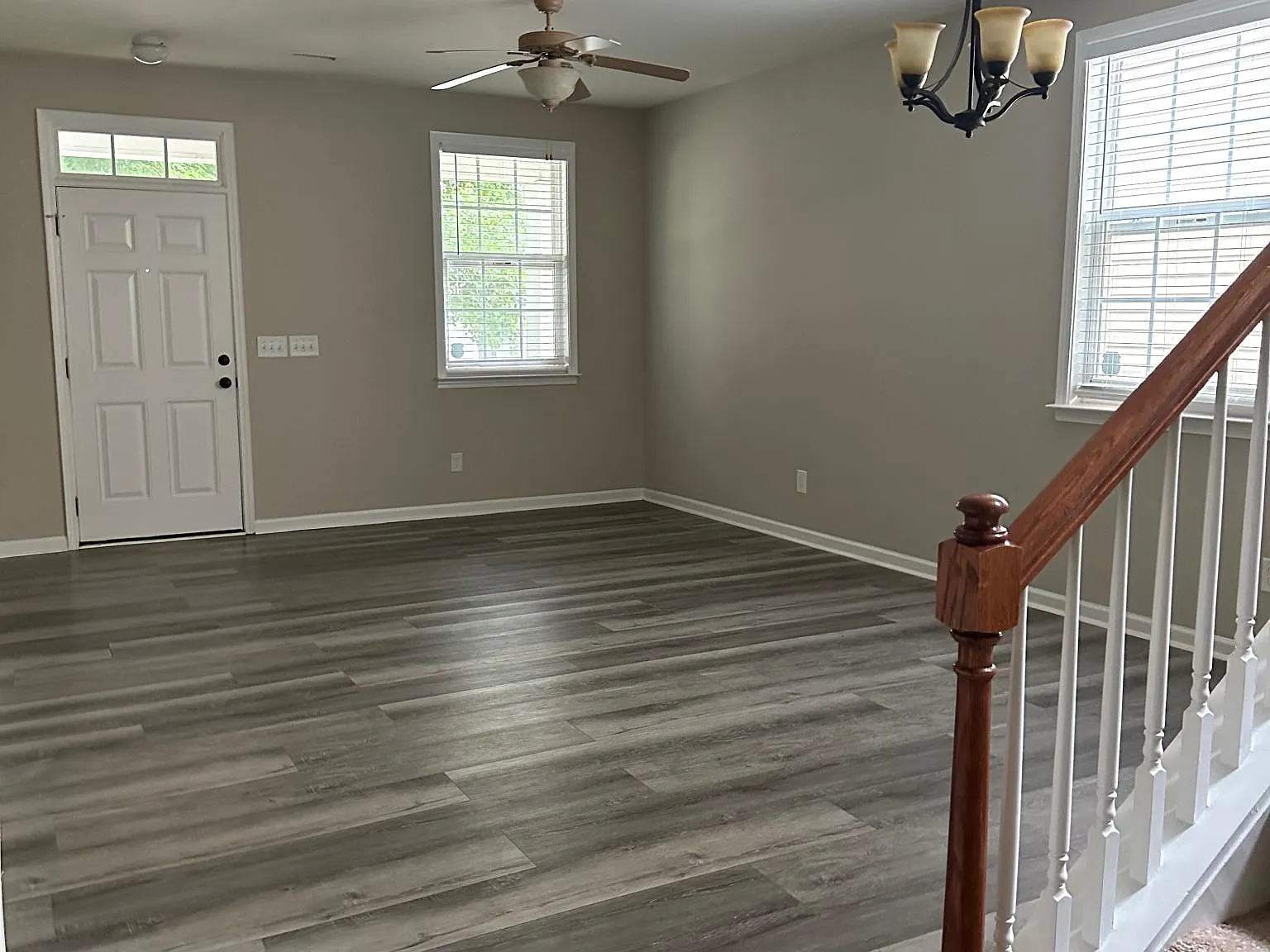 4 bed, 2900 sqft, $2,800 — Photo 4