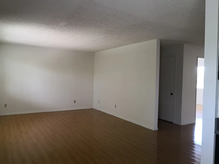 411 S Orange Ave #F — Photo 8