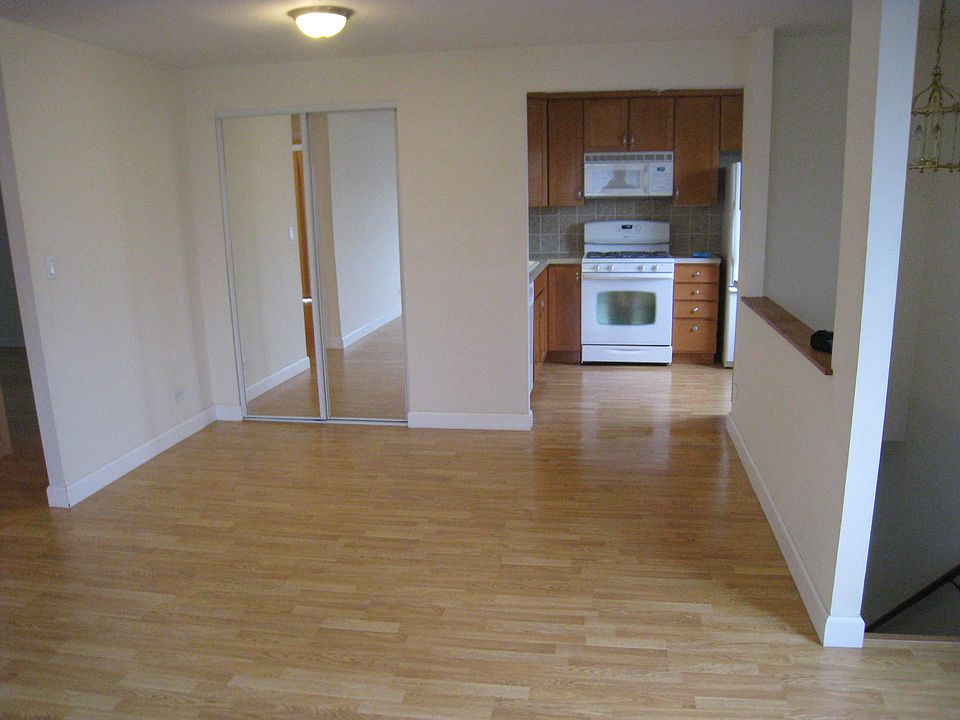 1st image of 945 Shattuck Ln