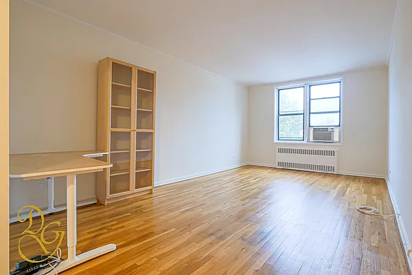 Sold by Dorsa Group | media 8