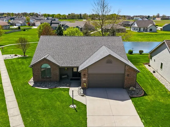 1503 Classic Lake Cv, Huntertown, IN 46748