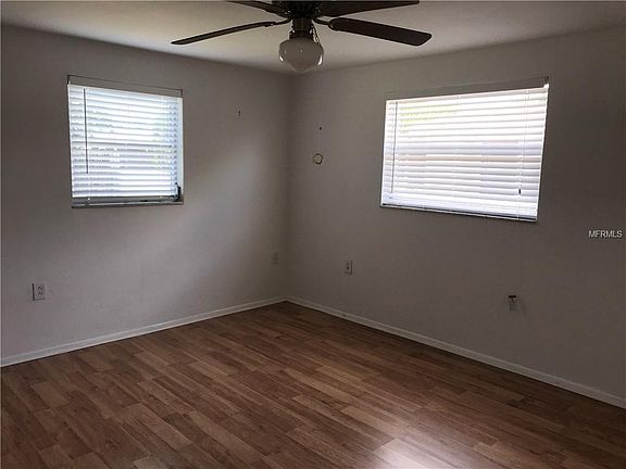 3rd image of 1447 Brixton Ln