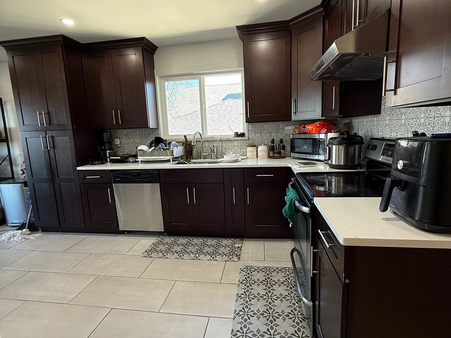 Gibson Pl, Yonkers — Photo 2