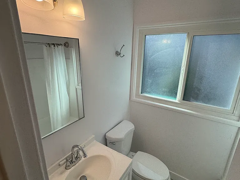 5412 Carlton Way #A — Photo 5