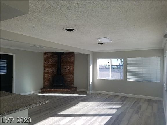 4th image of 5333 W Oakey Blvd