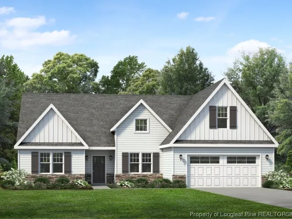 30220 W Lake Dr, Wagram, NC 28396