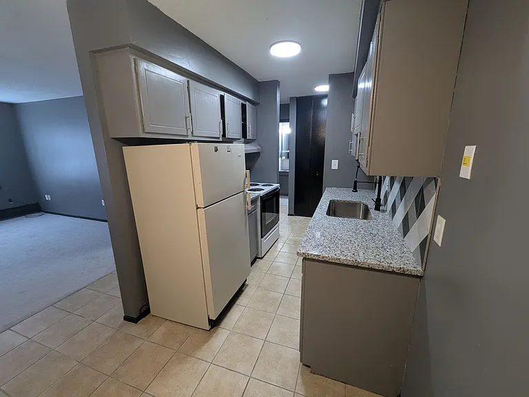 3100 Girard Ave S — Photo 15