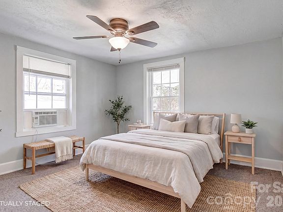 4th image of 438 Loop Rd
