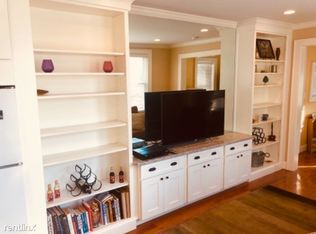 129 S Kensico Ave, Valhalla, NY 10595