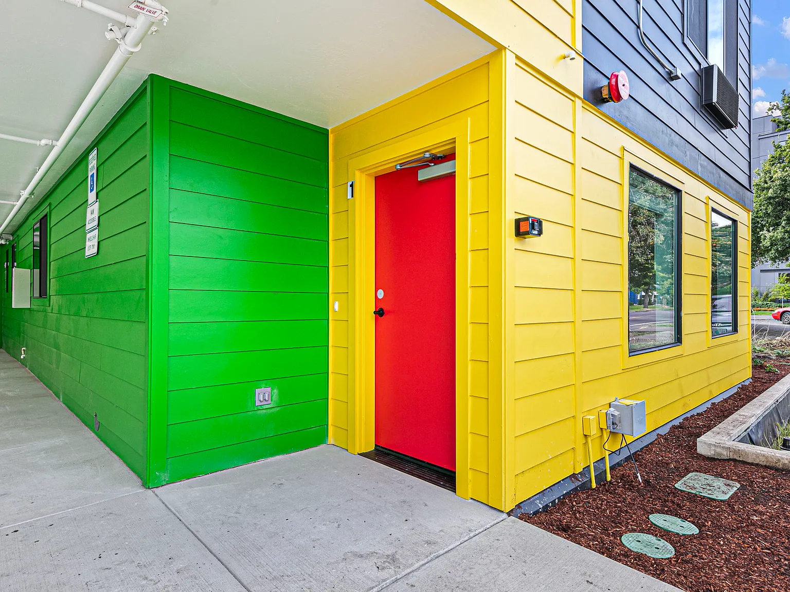 530 East 18th Avenue - 1 — Photo 2