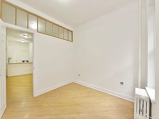 Rented by Cooper & Cooper Real Estate | media 6