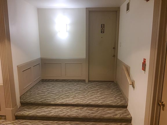 2nd image of 5340 Yarmouth Ave Unit 107