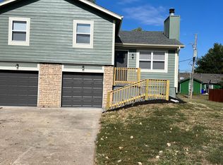 227 N Olathe View Rd, Olathe, KS 66061