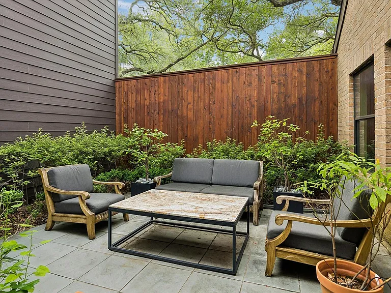 4213 W Alabama St — Photo 21