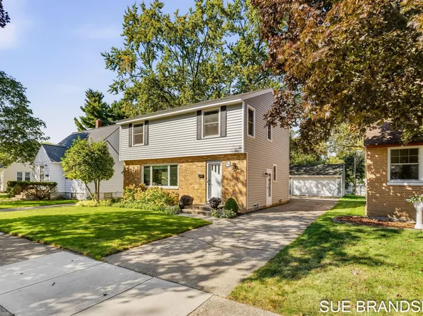 23 E 30th St, Holland, MI 49423
