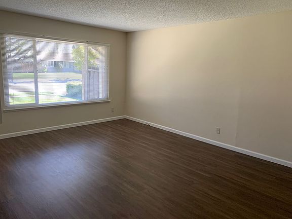 2nd image of 5809 Comanche Dr
