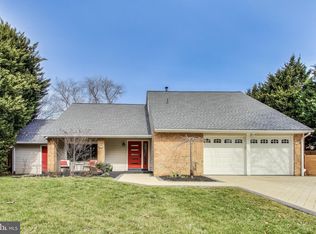 4400 Flintstone Rd, Alexandria, VA 22306