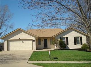 112 NW 101st Pl, Kansas City, MO 64155