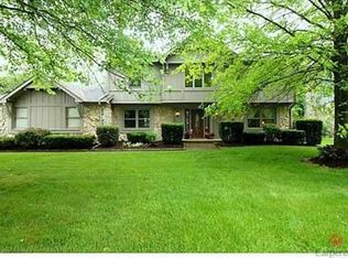 939 Hawthorne Dr, Carmel, IN 46033