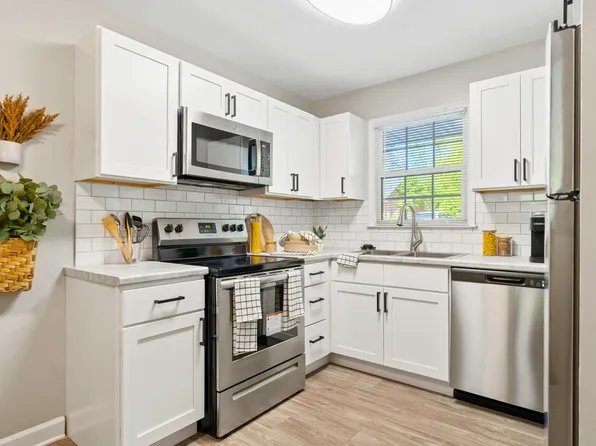 Lofts at Mill Creek Apartments