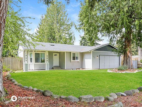2nd image of 15914 86th Ave E