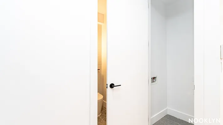 Rented by Nooklyn NYC LLC | media 7