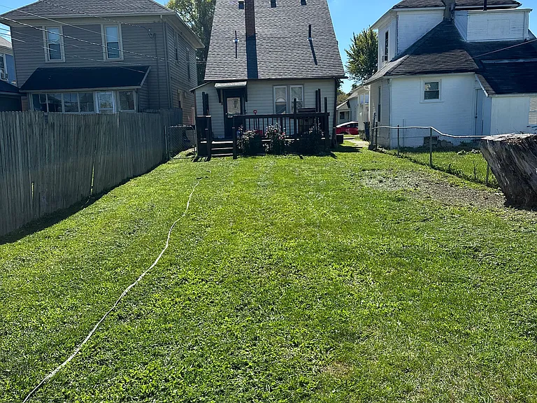 1028 W North St — Photo 10