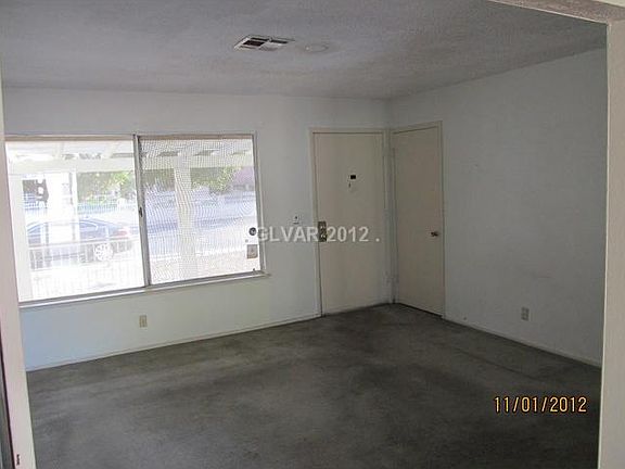2nd image of 4928 Currie Dr