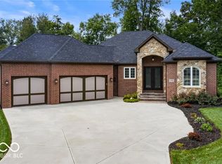 7254 Misty Woods Ln, Indianapolis, IN 46237