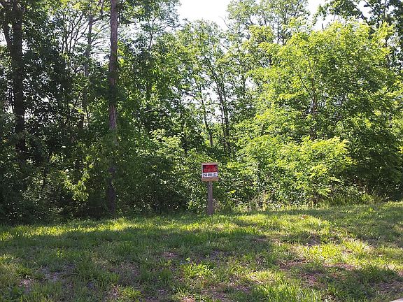 2nd image of 2817 Talon Cir NE