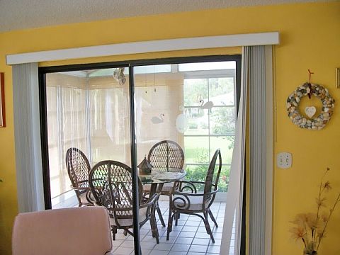 3rd image of 5463 San Luis Dr