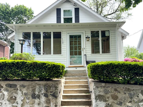 39 Newland Rd, Arlington, MA 02474