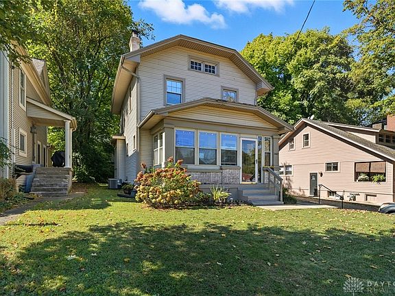 4th image of 2467 S Dixie Dr